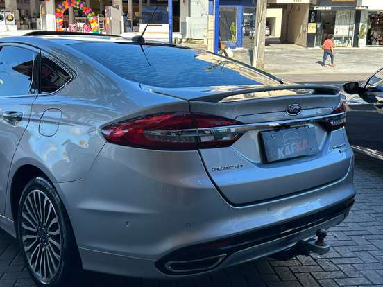 FORD-FUSION-2017