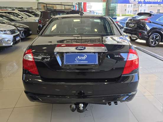 FORD-FUSION-2012