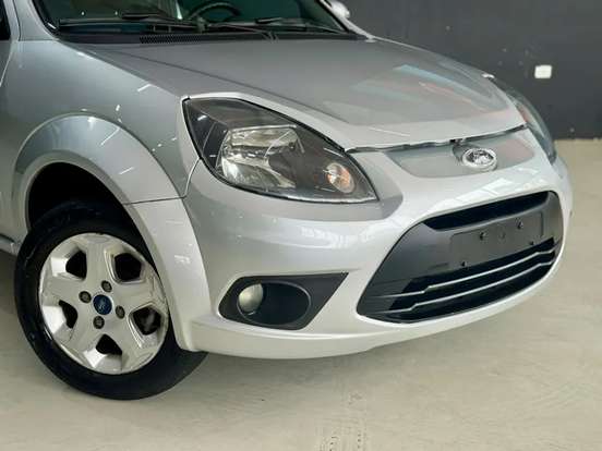 FORD-KA-2013