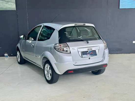 FORD-KA-2013