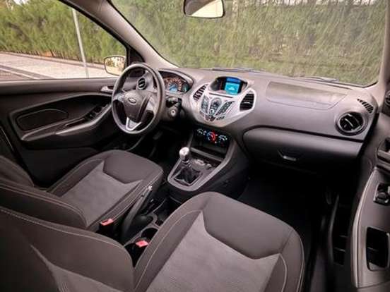FORD-KA-1.5 SIGMA FLEX SEL MANUAL FORD-KA-2015