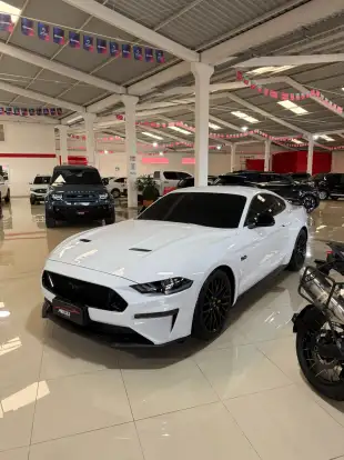 FORD-MUSTANG-2018