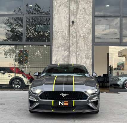 FORD-MUSTANG-2018
