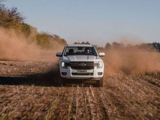 FORD-RANGER-2.0 TURBO DIESEL CD XLS 4X4 AUTOMÁTICO FORD-RANGER-2024