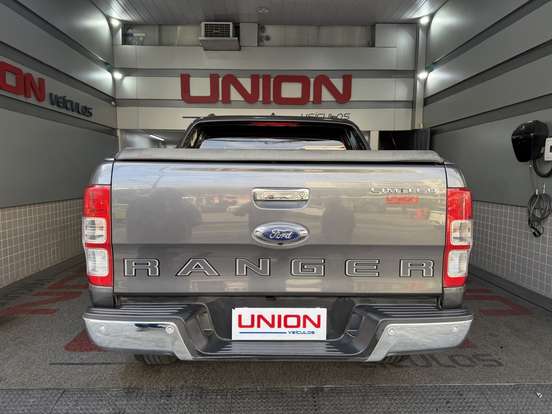 FORD-RANGER-3.2 LIMITED 4X4 CD 20V DIESEL 4P AUTOMÁTICO FORD-RANGER-2019