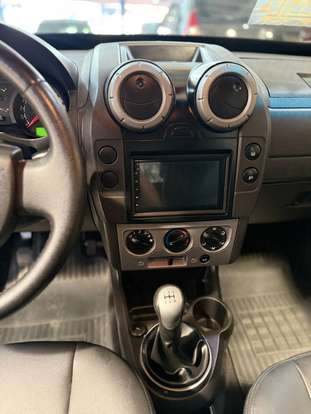 FORD-ECOSPORT-2011