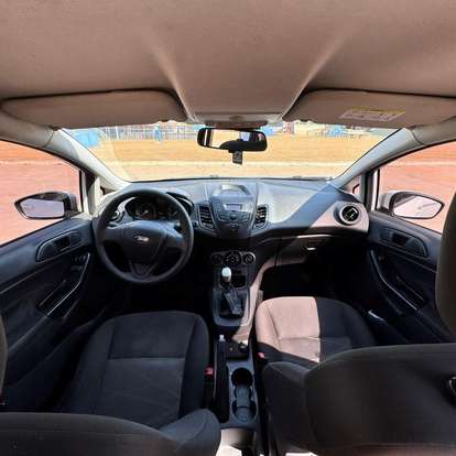 FORD-FIESTA-2015
