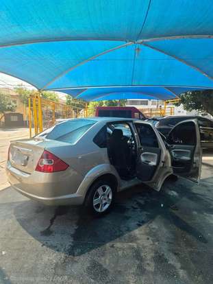 FORD-FIESTA-2009