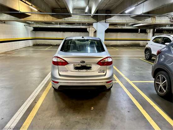 FORD-FIESTA-2014