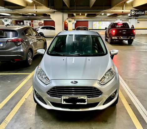 FORD-FIESTA-2014