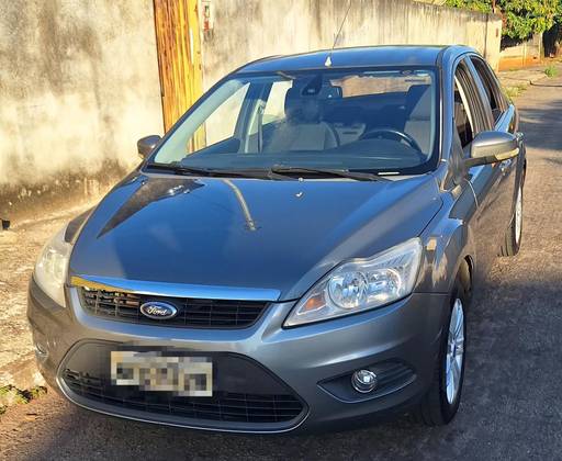 FORD FOCUS 2.0 GLX 16V FLEX 4P MANUAL