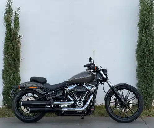 HARLEY-DAVIDSON-SOFTAIL BREAKOUT 114-2018