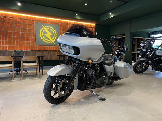 HARLEY-DAVIDSON ROAD GLIDE SPECIAL 