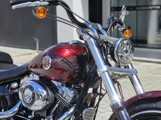 HARLEY-DAVIDSON-SOFTAIL BREAKOUT HARLEY-DAVIDSON-SOFTAIL BREAKOUT-2015