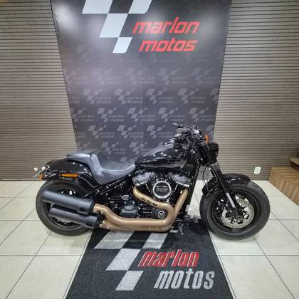 HARLEY-DAVIDSON SOFTAIL FAT BOB 107 