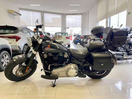 HARLEY-DAVIDSON-SOFTAIL SLIM-2017