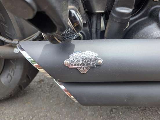 HARLEY-DAVIDSON-SOFTAIL FAT BOB 107-2019