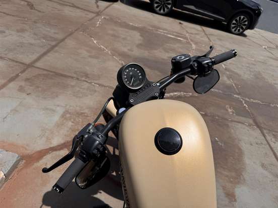 HARLEY-DAVIDSON-SPORTSTER IRON 883-2015