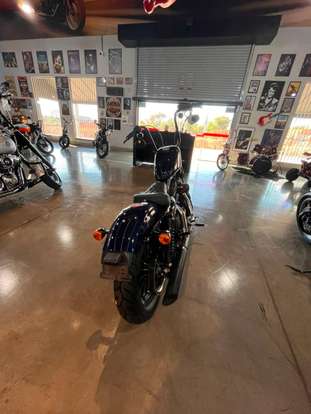 HARLEY-DAVIDSON-SPORTSTER IRON 883-2012
