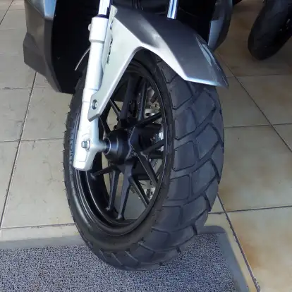 HONDA-ADV-2023