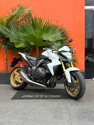 HONDA-CB 1000R-2014