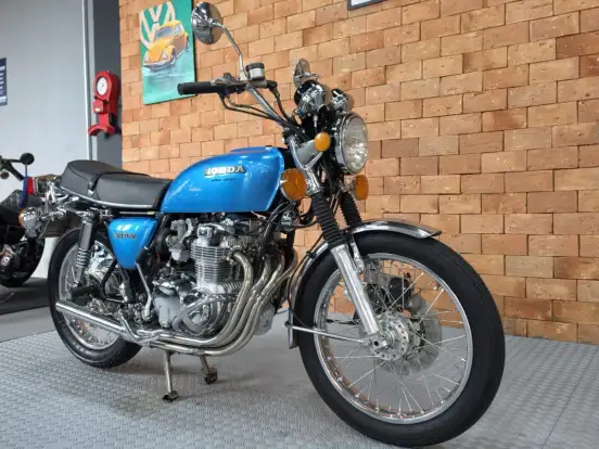 HONDA-CB 550 FOUR HONDA-CB 550 FOUR-1976