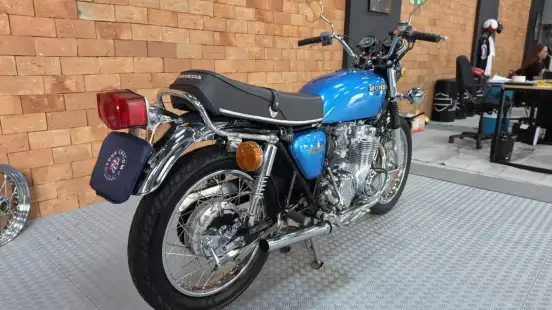 HONDA-CB 550 FOUR-1976