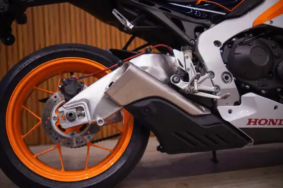 HONDA-CBR 1000RR REPSOL-2015