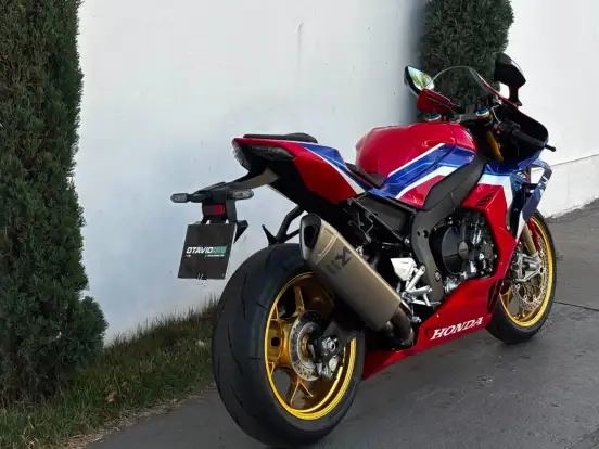 HONDA-CBR 1000RR-R FIREBLADE SP HONDA-CBR 1000RR-R FIREBLADE SP-2022