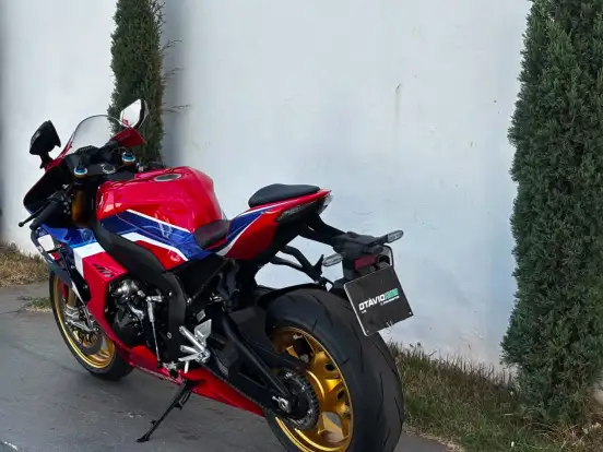 HONDA-CBR 1000RR-R FIREBLADE SP HONDA-CBR 1000RR-R FIREBLADE SP-2022