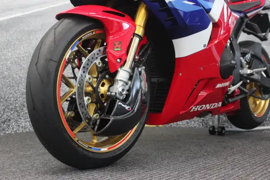 HONDA-CBR 1000RR-R FIREBLADE SP-2022