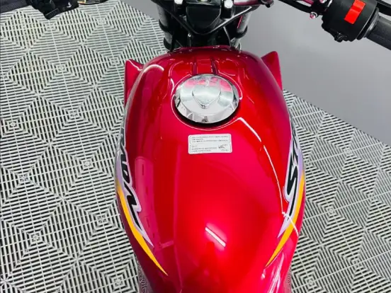 HONDA-CBX 200 STRADA HONDA-CBX 200 STRADA-2000