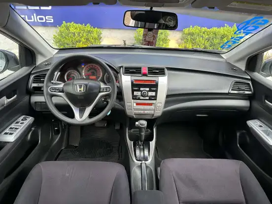 HONDA-CITY-2010