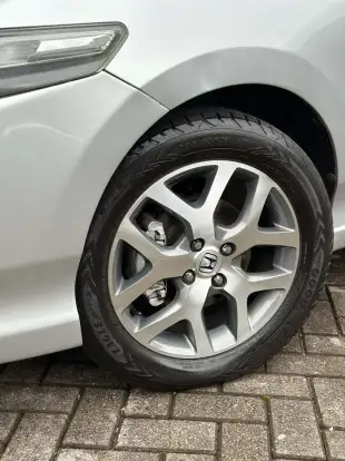 HONDA-CITY-2010