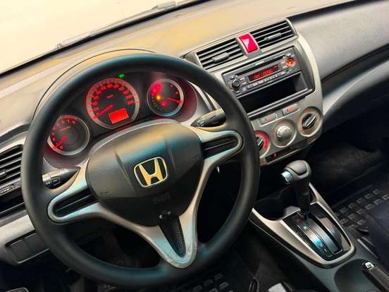 HONDA-CITY-1.5 DX 16V FLEX 4P AUTOMÁTICO HONDA-CITY-2012