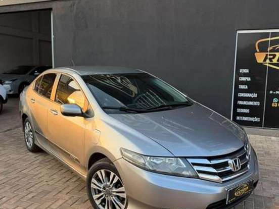 HONDA-CITY-1.5 LX 16V FLEX 4P AUTOMÁTICO HONDA-CITY-2014