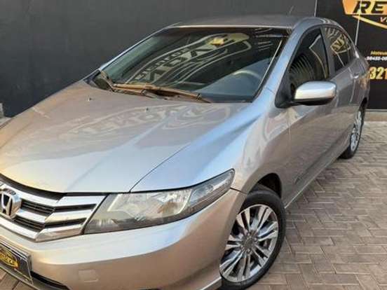 HONDA-CITY-1.5 LX 16V FLEX 4P AUTOMÁTICO HONDA-CITY-2014