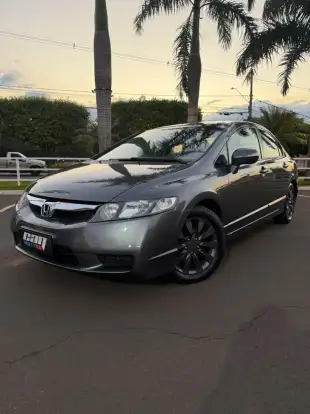HONDA-CIVIC-2010