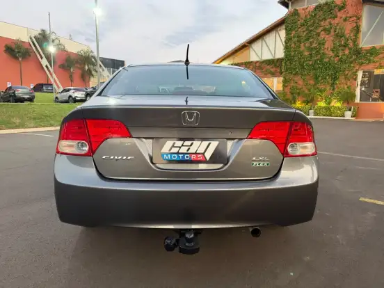 HONDA-CIVIC-2010