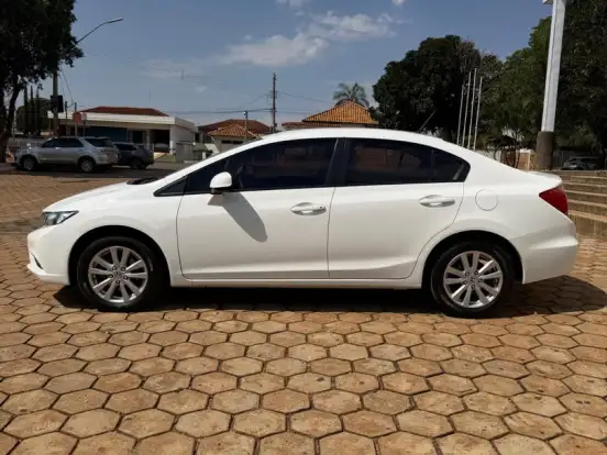 HONDA-CIVIC-1.8 LXS 16V FLEX 4P AUTOMÁTICO HONDA-CIVIC-2014