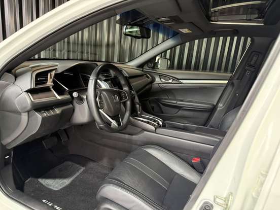 HONDA-CIVIC-1.5 16V TURBO GASOLINA TOURING 4P CVT HONDA-CIVIC-2018