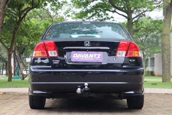 HONDA-CIVIC-2005
