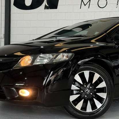 HONDA-CIVIC-2010