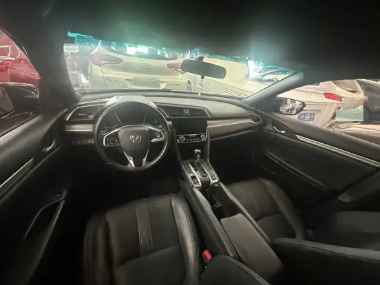 HONDA-CIVIC-2018