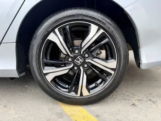 HONDA-CIVIC-2016