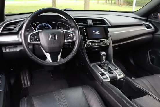 HONDA-CIVIC-2019