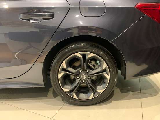HONDA-CIVIC-2.0 DI e:HEV TOURING e-CVT HONDA-CIVIC-2024