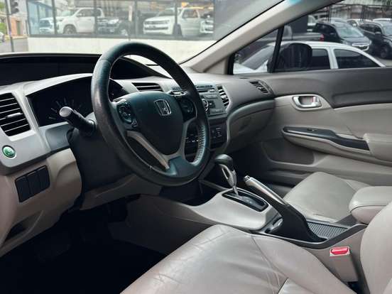 HONDA-CIVIC-2.0 LXR 16V FLEX 4P AUTOMÁTICO HONDA-CIVIC-2013