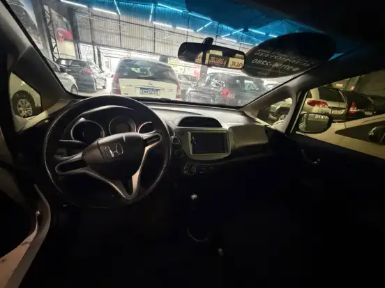 HONDA-FIT-2013
