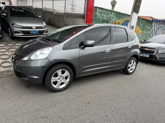 HONDA-FIT-2009